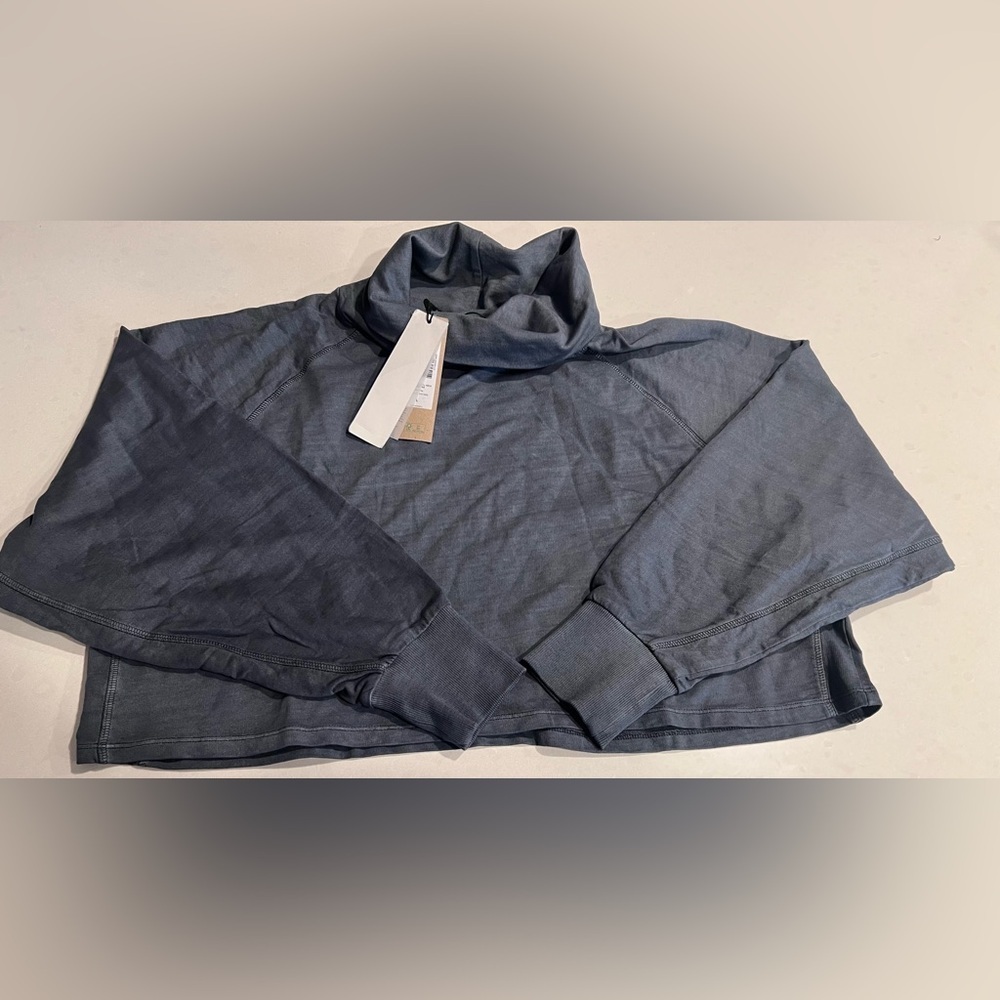 Noisy May long sleeve roll neck sweatshirt dark gray Large NWT